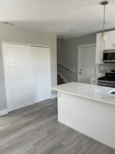 2242 W 18th Pl in Chicago, IL - Building Photo - Building Photo