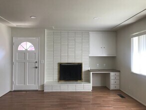 25068 La Mar Rd-Unit -25072 in Loma Linda, CA - Building Photo - Building Photo