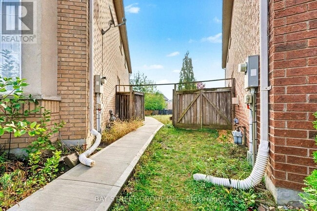 19 Goldlist Dr in Richmond Hill, ON - Building Photo - Building Photo