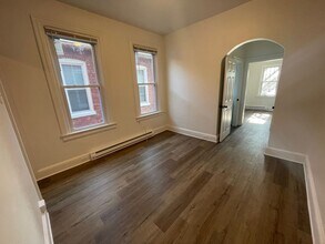 126 1/2 E Lemon St in Lancaster, PA - Building Photo - Building Photo