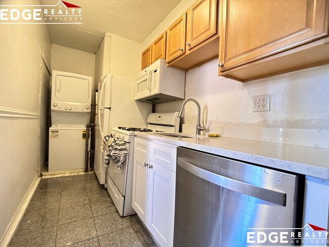 137 Chiswick Rd, Unit 5 in Boston, MA - Building Photo - Building Photo