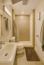 16 Linley Ter, Unit 1 in Boston, MA - Building Photo - Building Photo