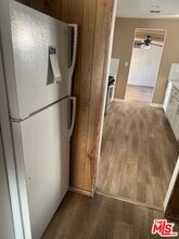 5832 S Sherbourne Dr in Los Angeles, CA - Building Photo - Building Photo