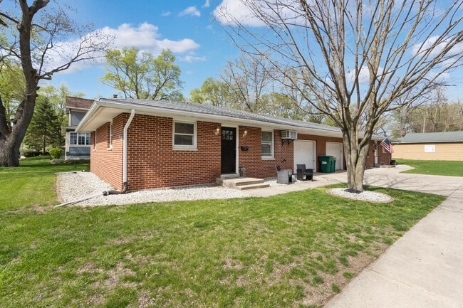 property at 309 S Joliet St