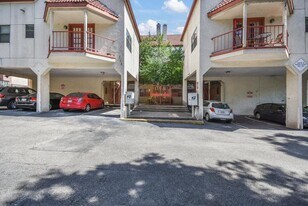 706 W 22nd St in Austin, TX - Building Photo