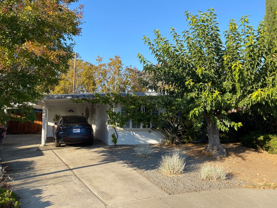 134 Tyler Ct, Unit 134 in Santa Clara, CA - Building Photo
