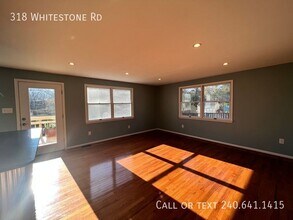 318 Whitestone Rd in Silver Spring, MD - Building Photo - Building Photo