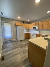 826 Mesa Valley Rd in Colorado Springs, CO - Building Photo - Building Photo