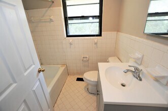 195 Overland Rd in Montevallo, AL - Building Photo - Building Photo