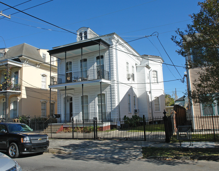 1323 St Andrew St in New Orleans, LA - Foto de edificio