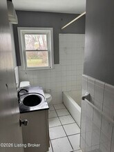 4910 Ranchland Dr in Louisville, KY - Building Photo - Building Photo