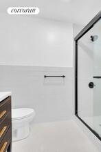 60-69-69 68th Rd in Queens, NY - Building Photo - Building Photo