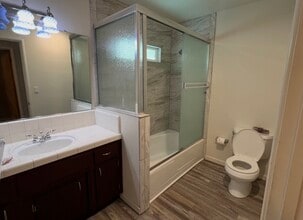 1017 Rose Ave in Modesto, CA - Building Photo - Building Photo