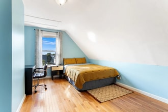 17 Autumn St, Unit 3 in Everett, MA - Foto de edificio - Building Photo
