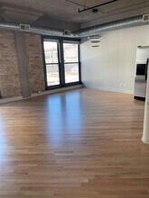411 W Ontario St in Chicago, IL - Building Photo - Building Photo