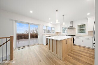 427 Hoyt St in Long Branch, NJ - Building Photo - Building Photo