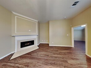 1451 Sand Lake Ln in Richmond, TX - Building Photo - Building Photo