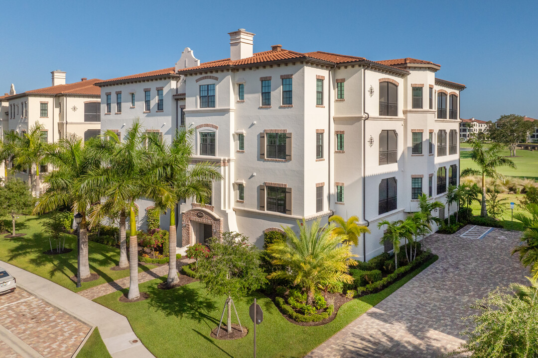 Terrace Homes at Viansa in Naples, FL - Building Photo