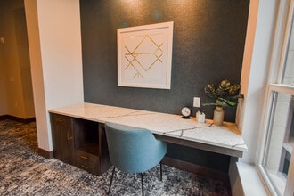 The Scenic in St. Paul, MN - Building Photo - Building Photo