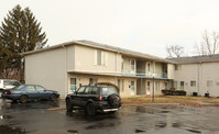 Maple Canyon Village Apartments in Columbus, OH - Foto de edificio - Building Photo