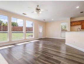 11801 Cottontail Dr in Fort Worth, TX - Building Photo - Building Photo