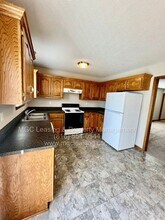 519 N Foxridge Dr in Raymore, MO - Building Photo - Building Photo