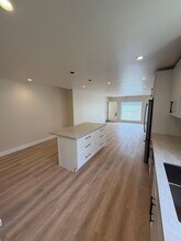 506-510 N Claremont St in San Mateo, CA - Building Photo - Building Photo