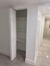 5515 N Lakewood Cir in Margate, FL - Building Photo - Building Photo