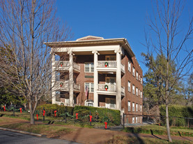 141 Cumberland Cir Apartments