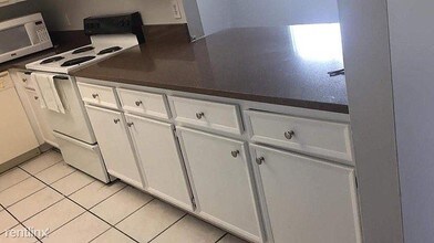 2416 Barley Club Ct in Orlando, FL - Building Photo - Building Photo