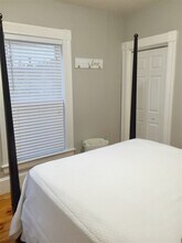 792 Grove St-Unit -6 in Manchester, NH - Building Photo - Building Photo