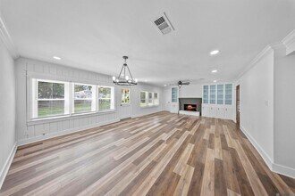 105 3rd St, Unit 739-201 in Denham Springs, LA - Building Photo - Building Photo
