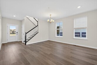 462 Herringbone Wy in Frederick, MD - Building Photo - Building Photo