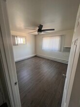 1400 W 9 Mile Rd in Ferndale, MI - Building Photo - Building Photo