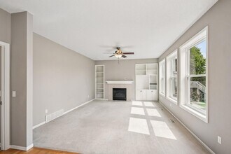 18245 46th Ave N in Minneapolis, MN - Building Photo - Building Photo