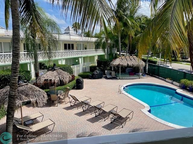 2124 NE 5th Ave in Wilton Manors, FL - Building Photo - Building Photo