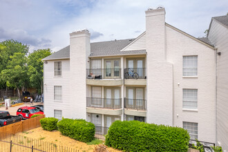 The Gaston Lofts in Dallas, TX - Foto de edificio - Building Photo