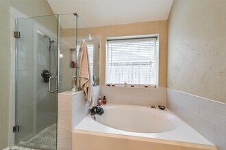 9926 Elm Meadow Trail in Houston, TX - Building Photo - Building Photo