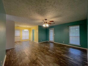 121 Hickory Trail in Millbrook, AL - Building Photo - Building Photo