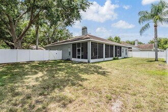 28335 Glade Fern Ct in Zephyrhills, FL - Building Photo - Building Photo