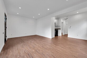 4078 Alla Rd in Los Angeles, CA - Foto de edificio - Building Photo