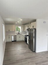 6746 N Elman St in San Diego, CA - Building Photo - Building Photo