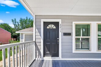 2217 10th St in Galena Park, TX - Building Photo - Building Photo