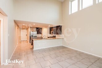 8011 Carillon Way in Rosharon, TX - Building Photo - Building Photo