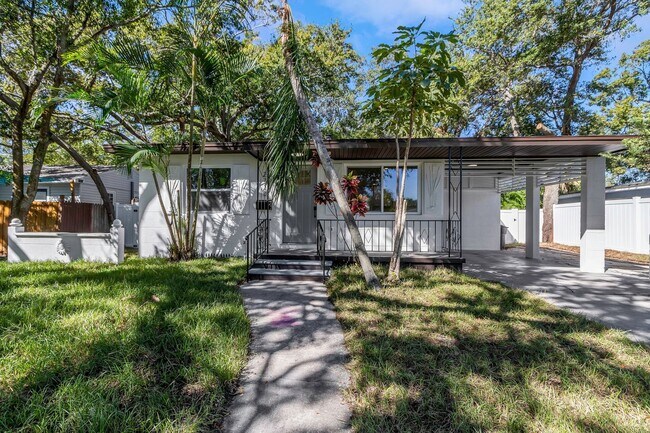 property at 2710 Boca Ciega Dr N