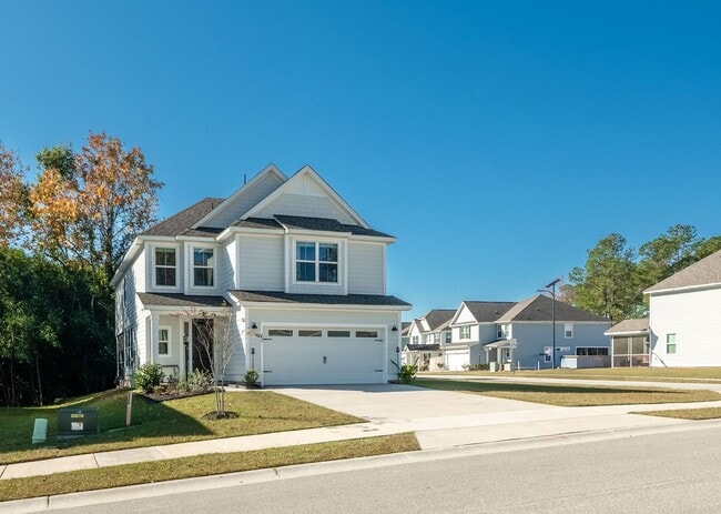 109 Abbey Ter Rd in Moncks Corner, SC - Building Photo - Building Photo