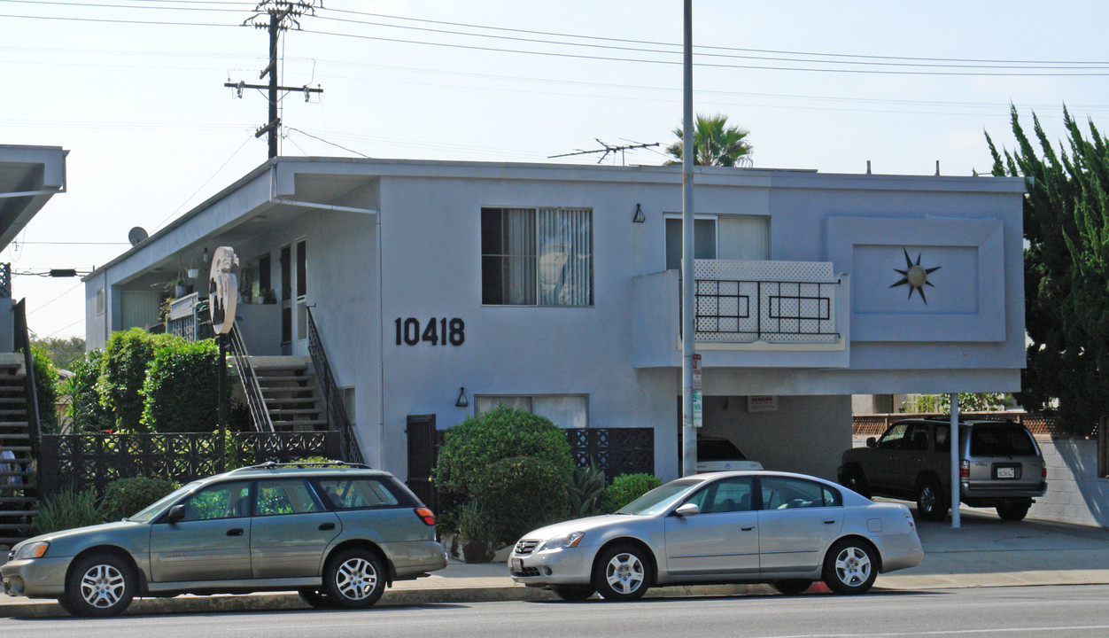 10406-10418 Culver Blvd in Culver City, CA - Building Photo