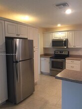 968 SW 149th Ter in Sunrise, FL - Building Photo - Building Photo