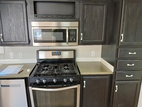 2552 Smith Ave in Marshalltown, IA - Building Photo - Building Photo