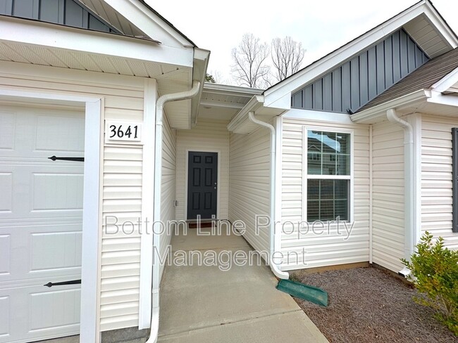 3641 Fallen Tree Dr in Winston-Salem, NC - Building Photo - Building Photo
